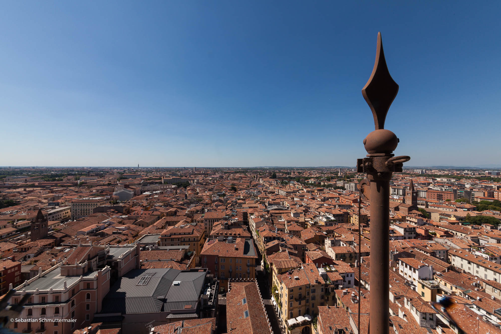 Aussicht über Verona vom Torre dei Lamberti aus 